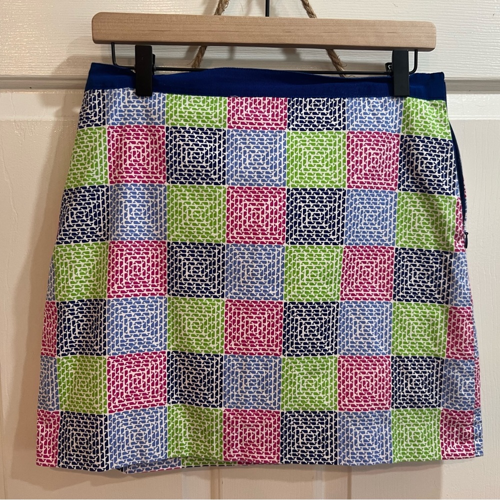 Vineyard Vines Multicolored Whale Patch Mini Skir… - image 1